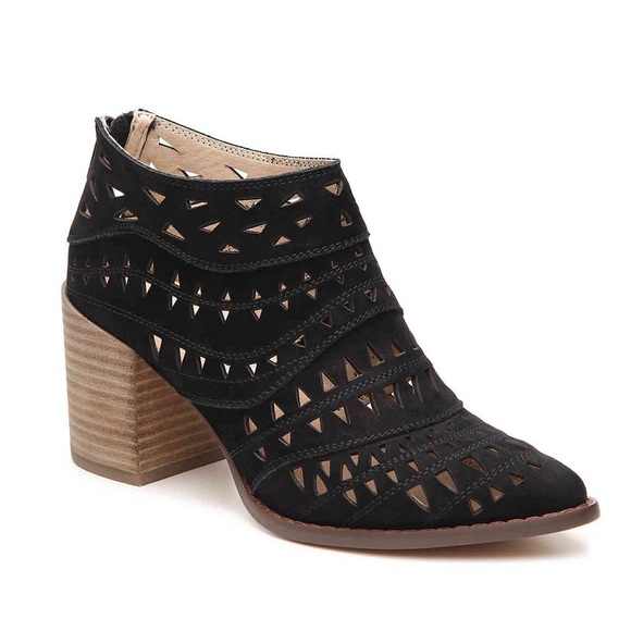 Steve Madden Shoes | Steve Madden Jaryln Black Bootie | Poshmark